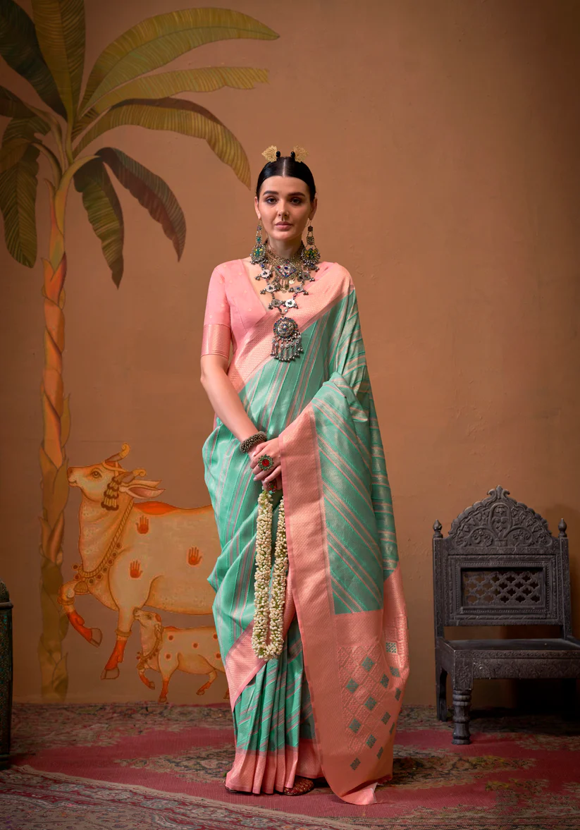 1723956646_front_Blue and Pink Handloom Weaving Saree.webp